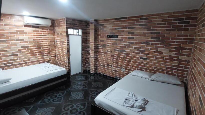 Трехместный Номер Базовый, Avenida Neiva