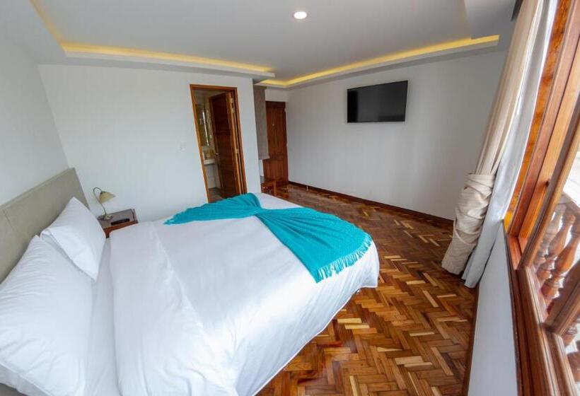 Полулюкс, Boutique San Marcos Chiquinquirá