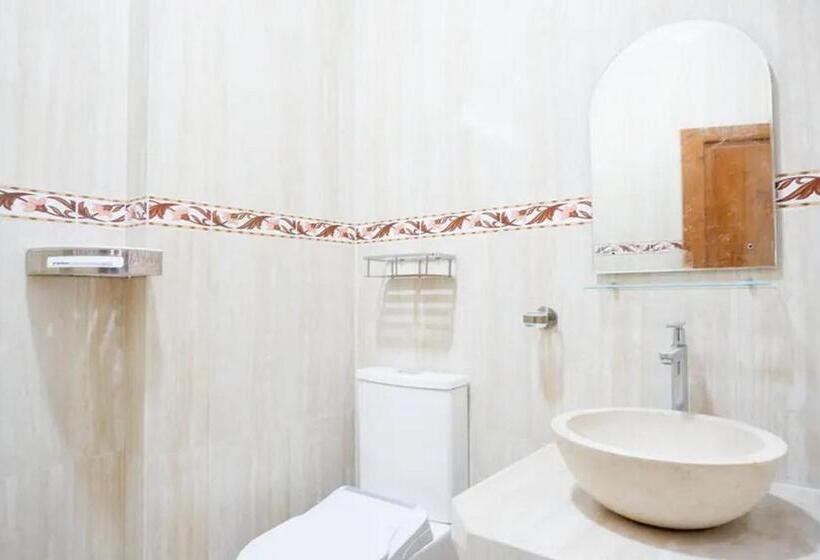 اتاق لوکس, Griya Mataram Kotagede Mitra Reddoorz