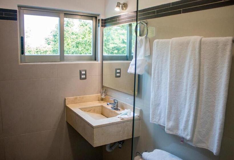 סוויטה, La Loma Suites