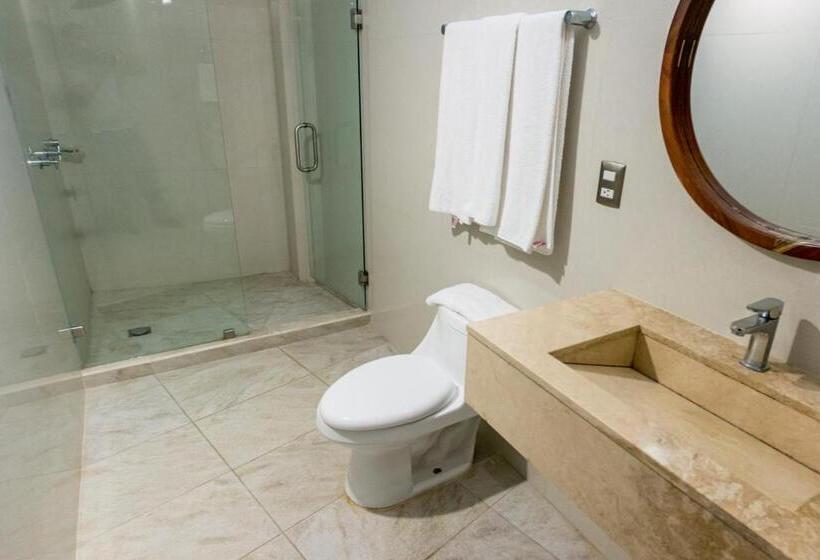 חדר קלאסי לארבעה, La Loma Suites