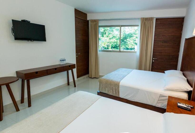 اتاق کلاسیک چهارنفره, La Loma Suites