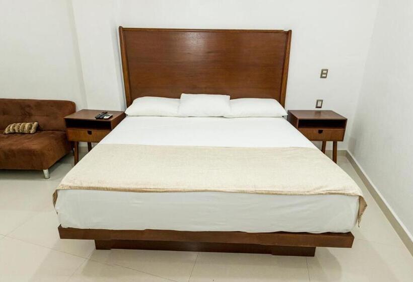 חדר קלאסי לארבעה, La Loma Suites