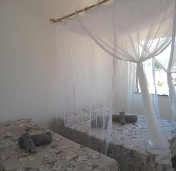 חדר סטנדרט לשלושה עם מרפסת, Pousada Obedemar   Taipu De Fora, Barra Grande, Ba