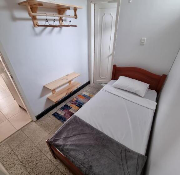 Standart Tek Kişilik Oda, Tatami Hostel