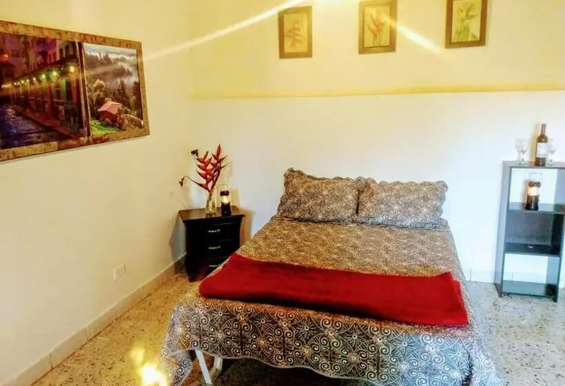 اتاق استاندارد, Casa Roja Parche Campestre   Hospedaje Guatapé