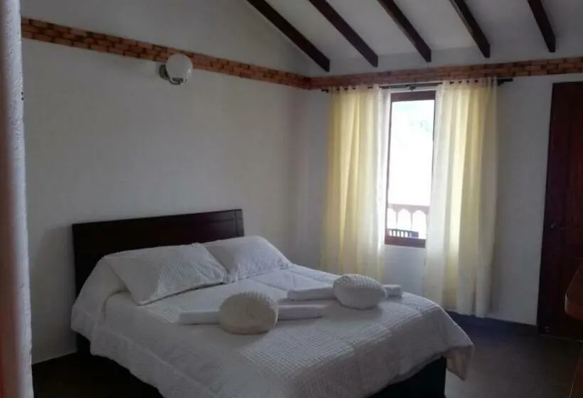 اتاق استاندارد با بالکن, Casa Lewana