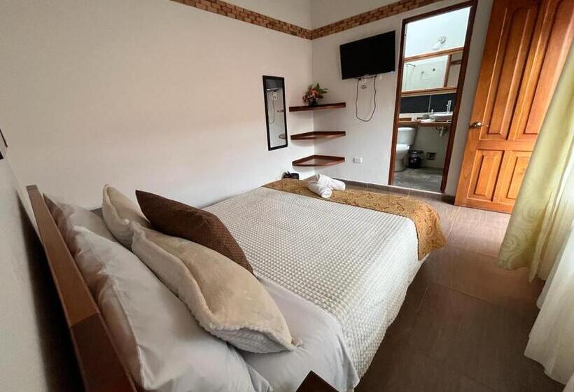 エコノミールーム, Casa Lewana