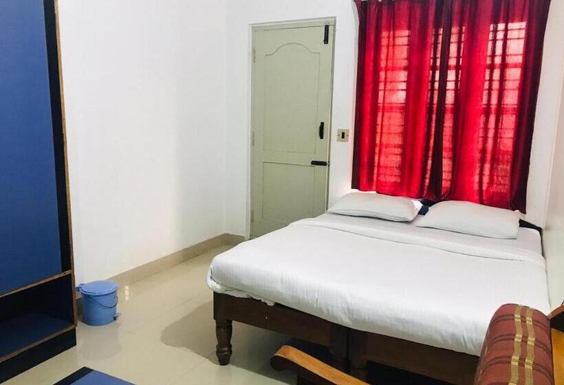 이코노미 룸, Ice Berg Deluxe Lodge