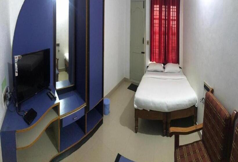 이코노미 룸, Ice Berg Deluxe Lodge