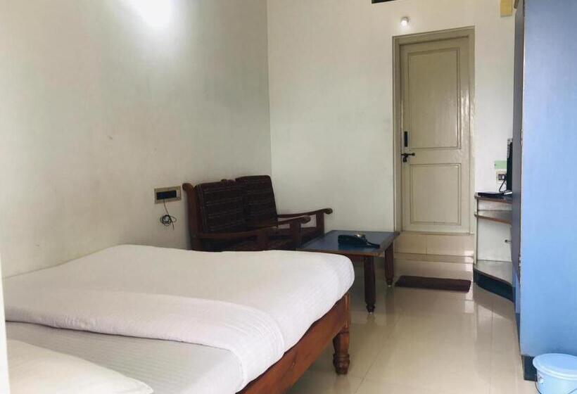 이코노미 룸, Ice Berg Deluxe Lodge