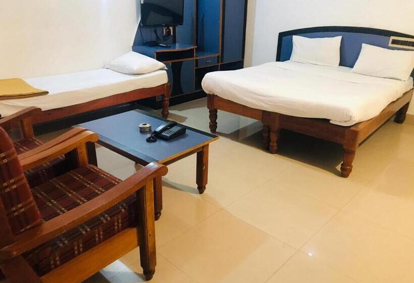 经济型三人房间, Ice Berg Deluxe Lodge