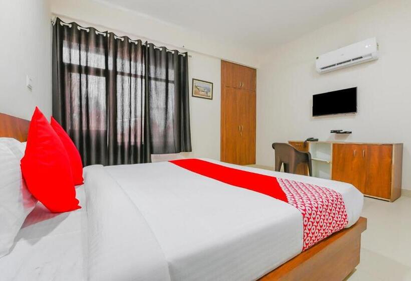 Трехместный Номер Классика, Super Hotel O Baran Road Kota