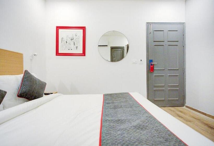 트리플 클래식 룸, Super Townhouse Townhouse Atal Chowk Indirapuram Ghaziabad