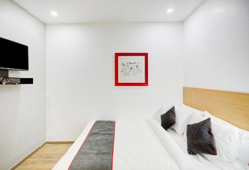 트리플 클래식 룸, Super Townhouse Townhouse Atal Chowk Indirapuram Ghaziabad