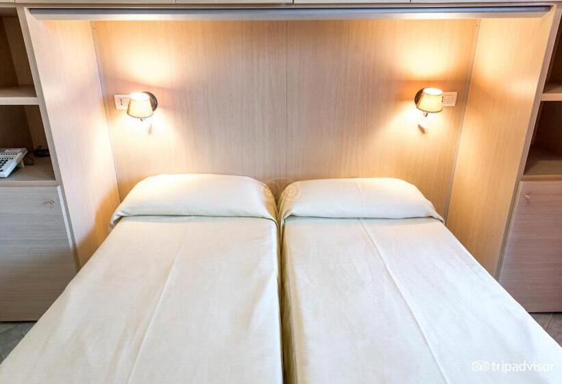 اتاق لوکس, Taormina Hotel Calipso