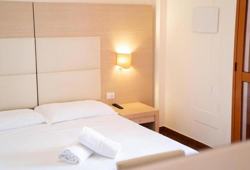 اتاق لوکس, Taormina Hotel Calipso