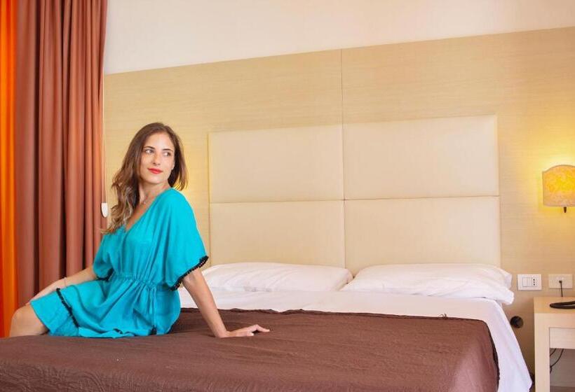 Четырехместный Номер Deluxe, Taormina Hotel Calipso