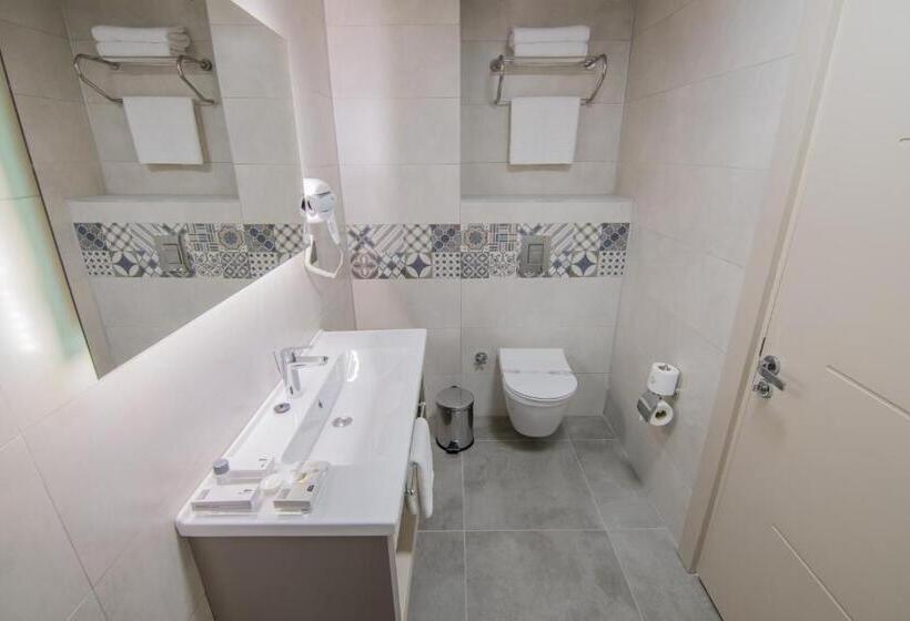 اتاق استاندارد یک نفره, Dovv Hotel Busıness