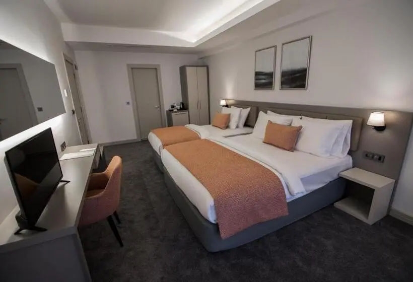 سوئیت جونیور خانوادگی, Dovv Hotel Busıness