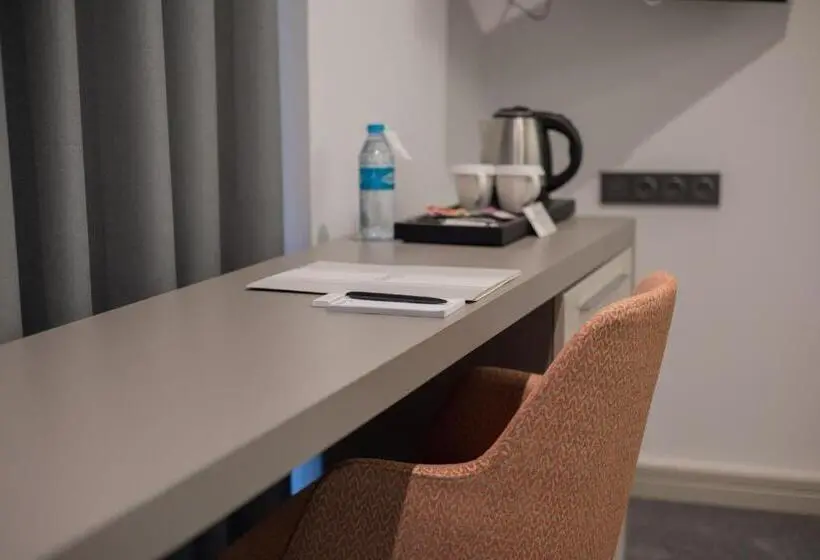 اتاق اکونومی, Dovv Hotel Busıness