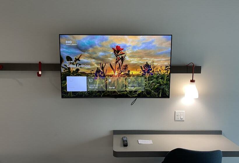 带2个双人床的标准工作室, Avid Hotels Corpus Christi   Portland, An Ihg