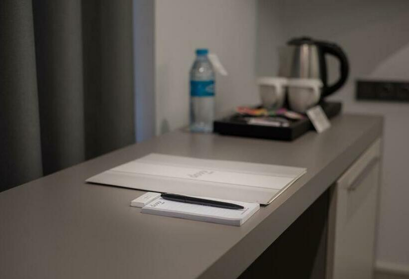 اتاق استاندارد یک نفره, Dovv Hotel Busıness