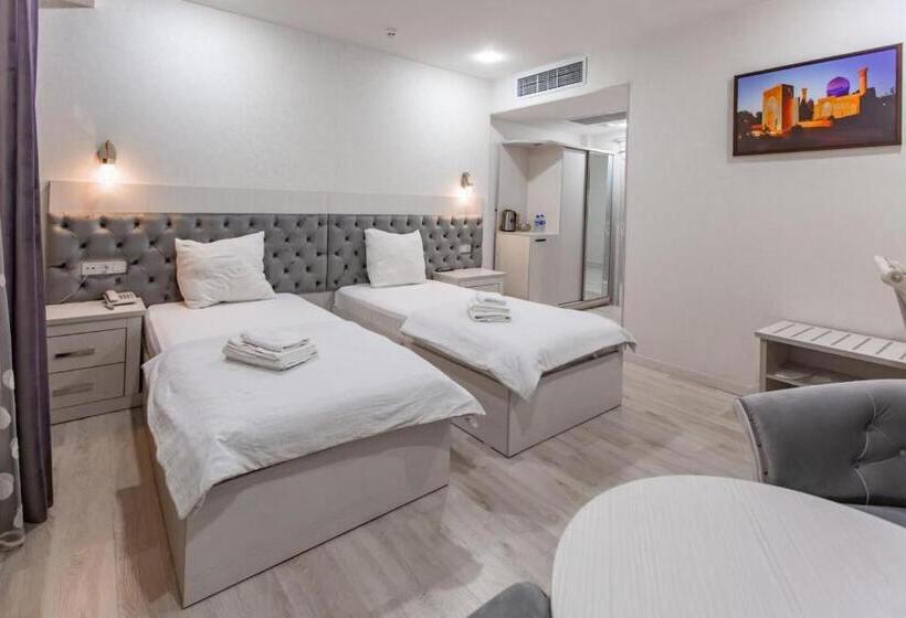 اتاق استاندارد, Oydinplaza