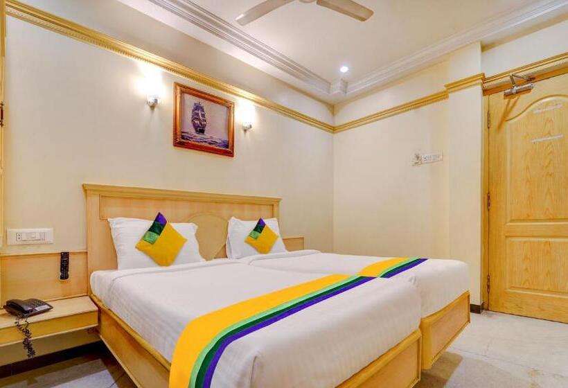 Quarto Deluxe, Itsy By Treebo   Coastal Grand Sathyam