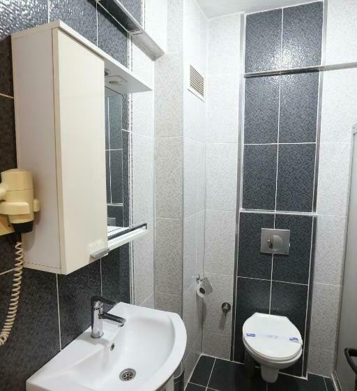 标准间, Luna Piena