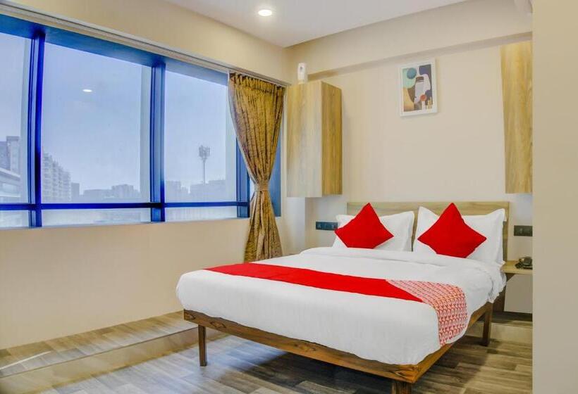 اتاق استاندارد, Oyo 79075 Safal Rooms