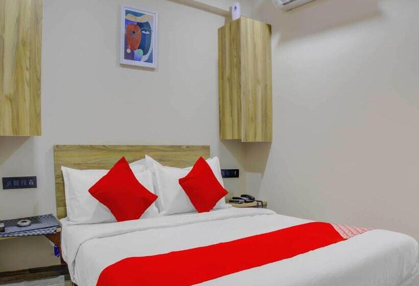 اتاق استاندارد, Oyo 79075 Safal Rooms