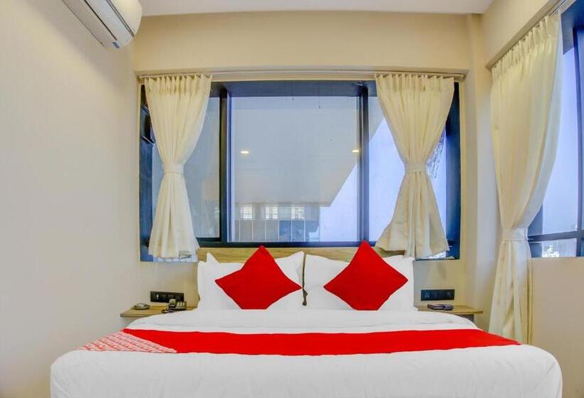 اتاق استاندارد, Oyo 79075 Safal Rooms