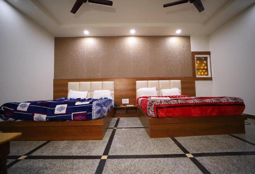 اتاق لوکس, Royal Phoenix