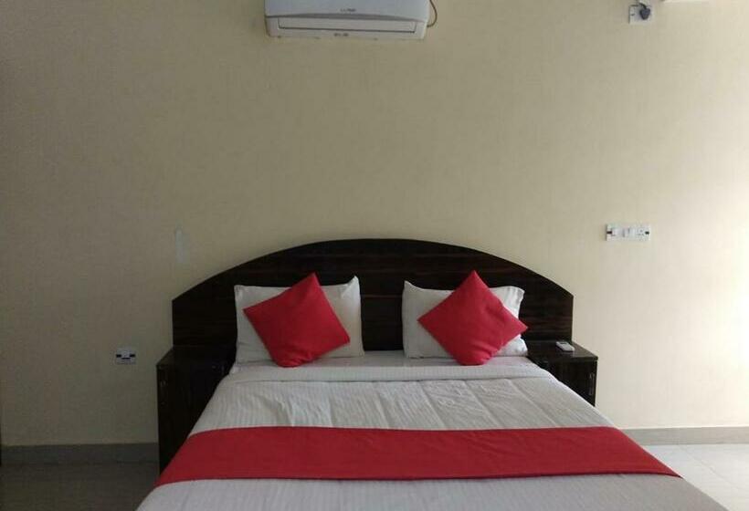 豪华房间, Staymaker Srinivasa Residency