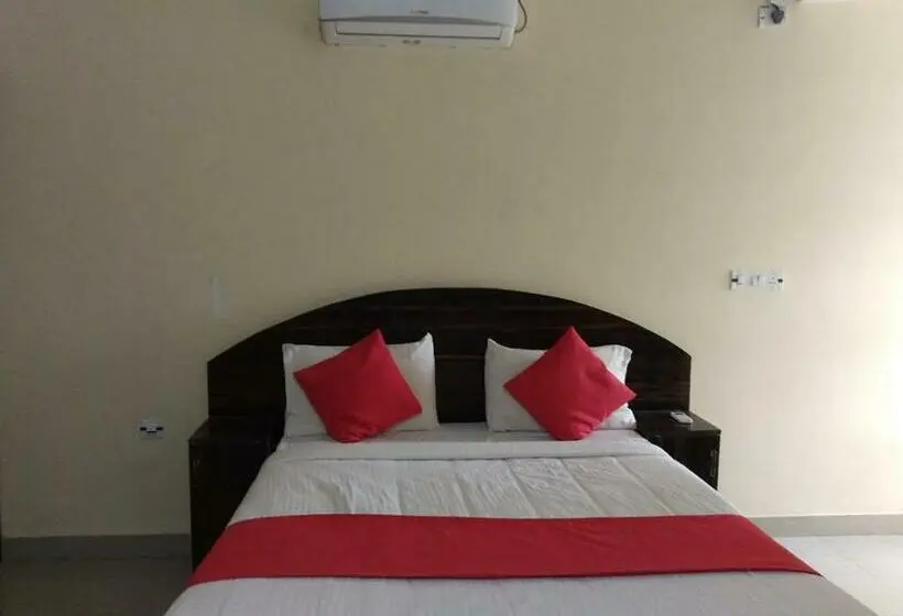 Deluxe-huone, Staymaker Srinivasa Residency