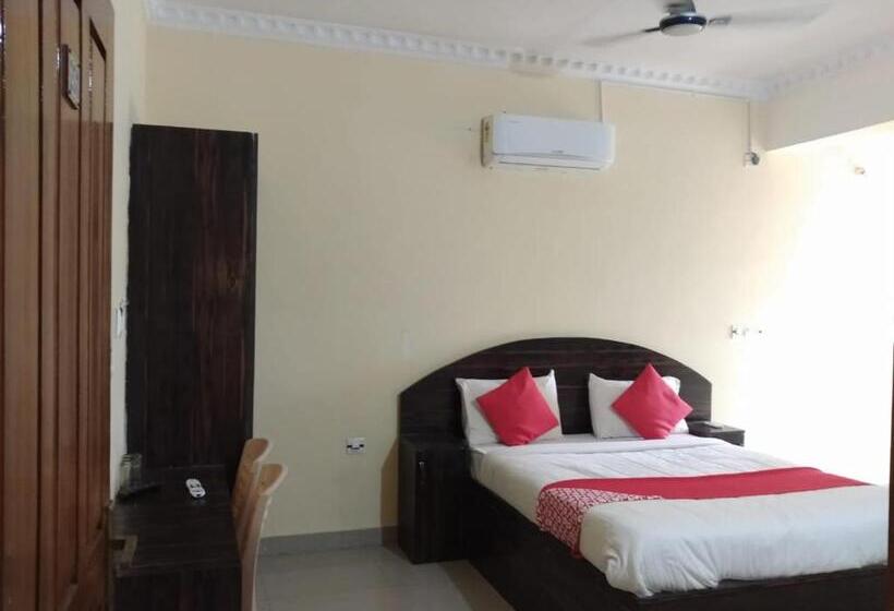 חדר דלוקס, Staymaker Srinivasa Residency