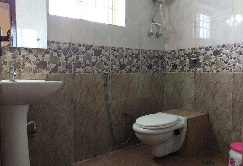 חדר דלוקס, Staymaker Srinivasa Residency