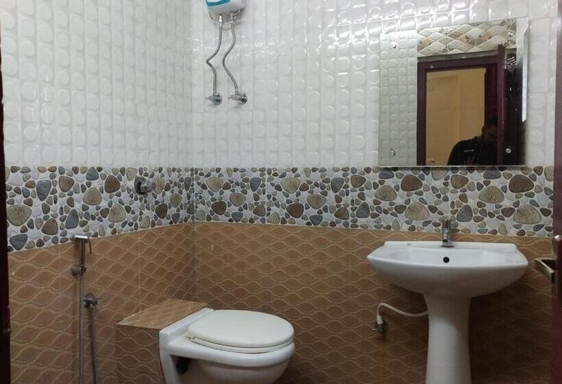 חדר סטנדרט, Staymaker Srinivasa Residency