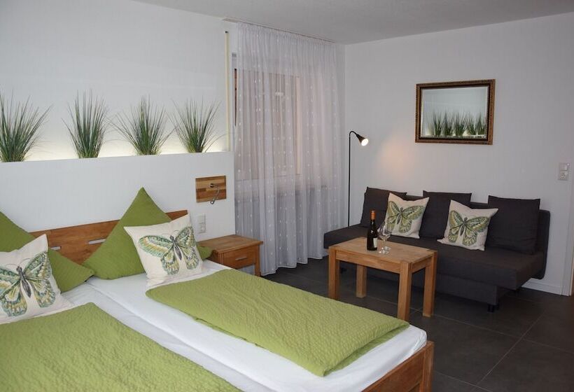 Номер Стандарт, Weingut Manuel Sauer