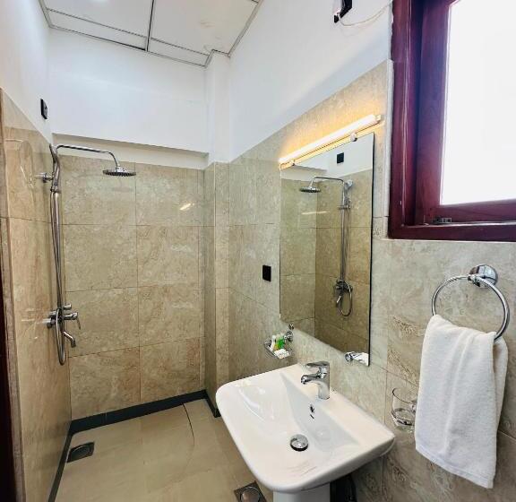 デラックストリプルルーム, Moi Ella By Dbi