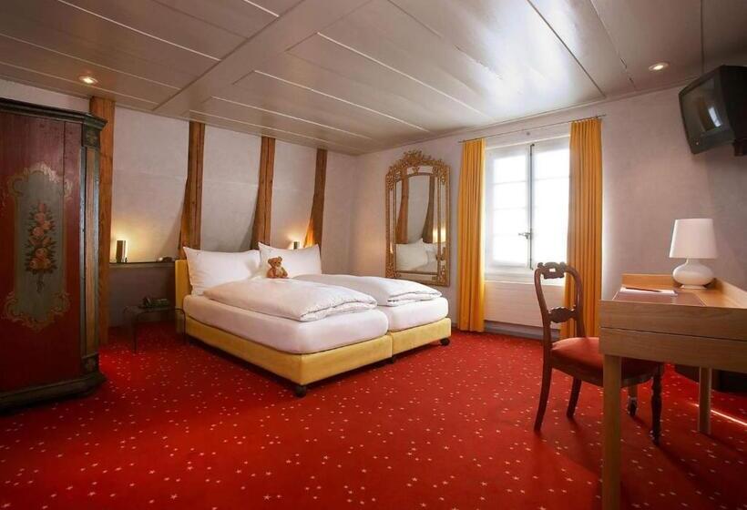 스탠다드 룸, Romantik Hotel De L Ours