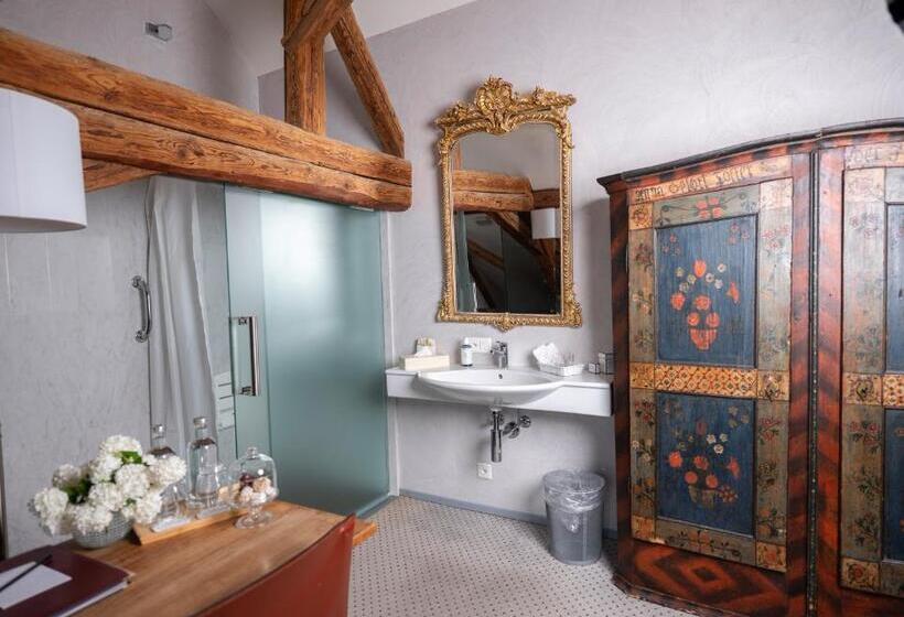 장애인을 위한 스탠다드 룸, Romantik Hotel De L Ours