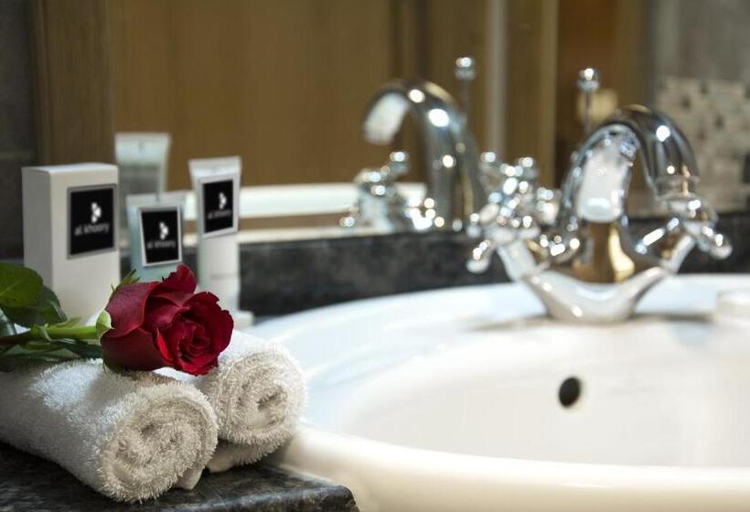 Апартаменты 3 Спальни, Al Khoory Hotel Apartments Al Barsha