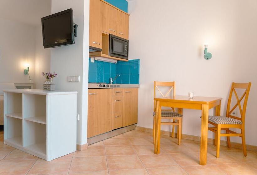 Студио Стандарт с Террасой, Rosamar Ibiza