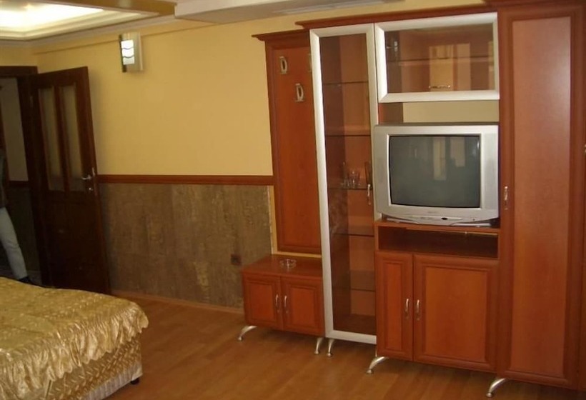 Номер Deluxe, California