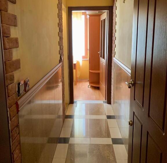 StandaardKamer, California