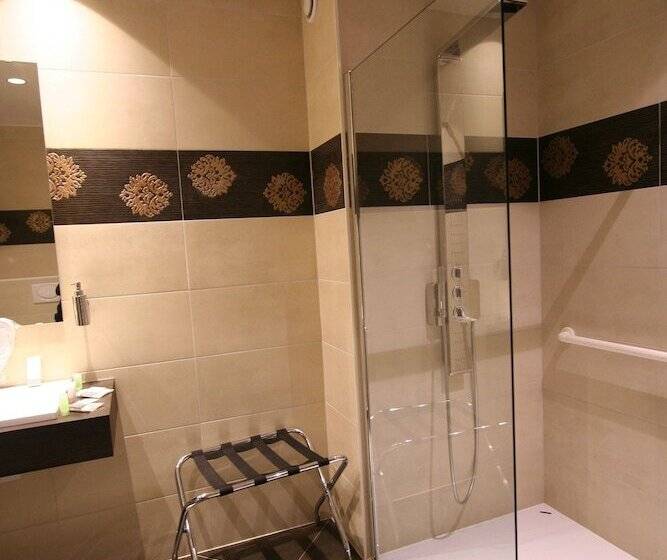 行政房间, Callecanes