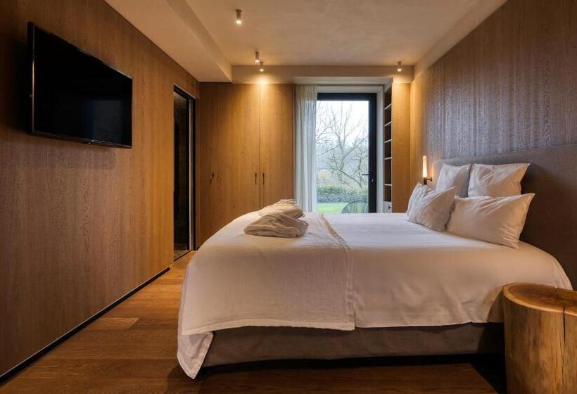 キングサイズベッドのスーペリアルーム, Château De Vignée