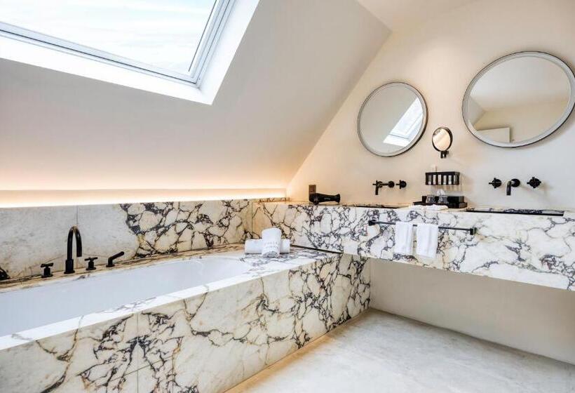 ジュニアスイート, Château De Vignée